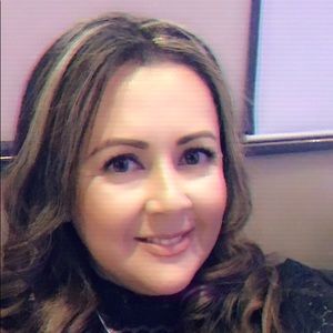 Meet your Posher, Veronica